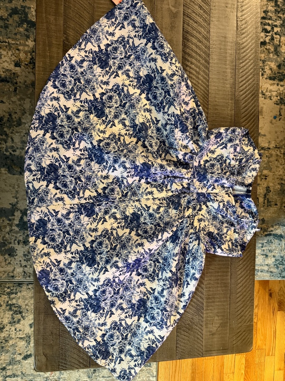 SHEIN Blue and White Floral Fit-and-Flare Mini Dress - Picture 3 of 5